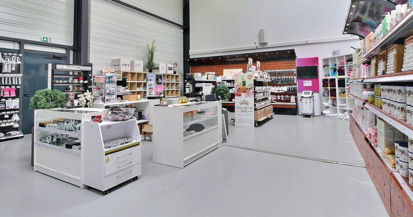 Formation gainage vernis semi permanent