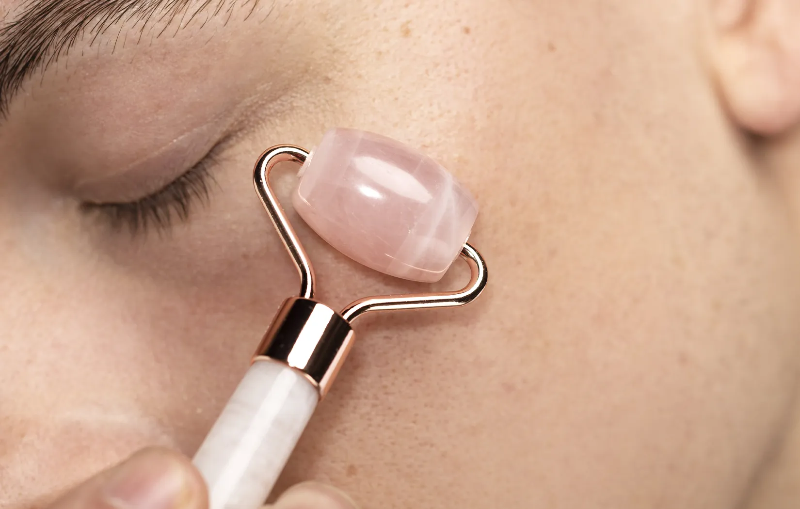 Formation beauté du regard avec la technique Brow Lift et la teinture au henné